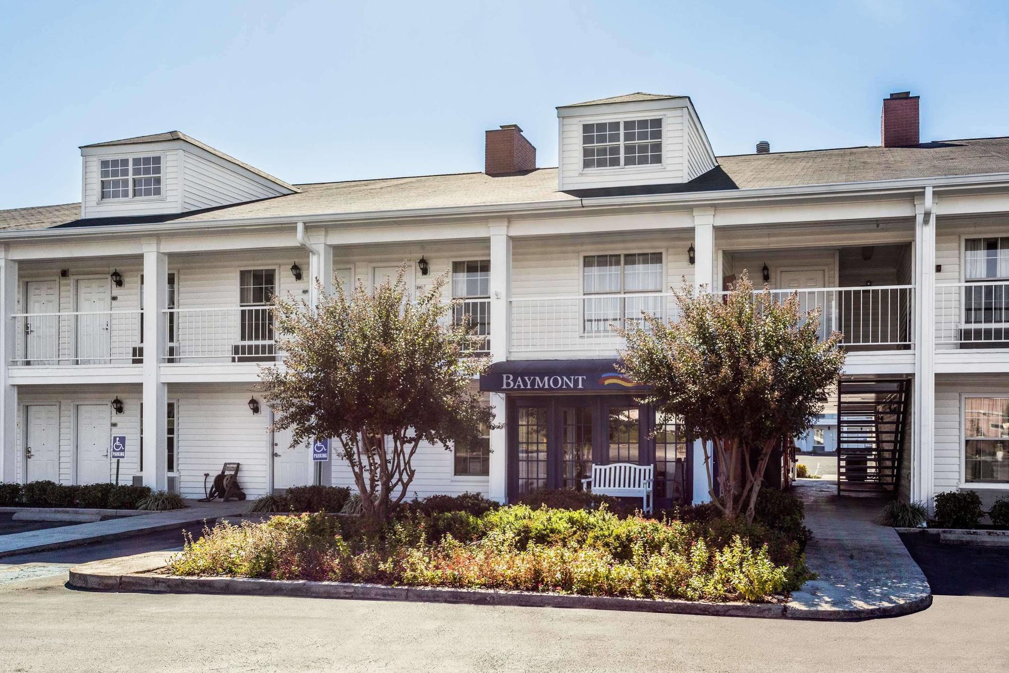 Red Roof Inn&Suites Calhoun Exterior foto