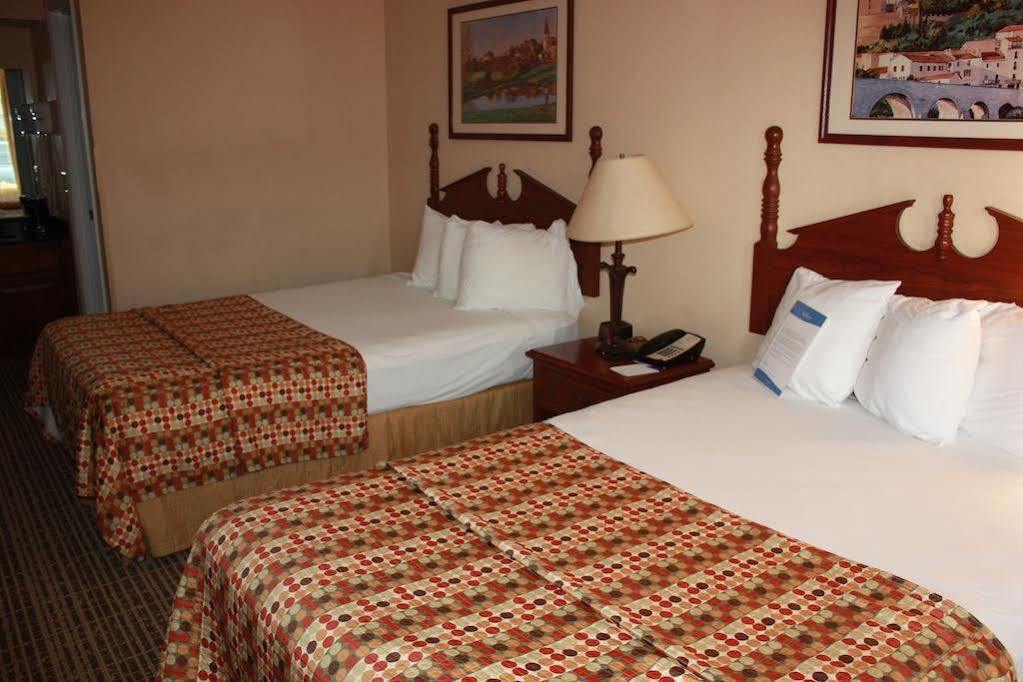 Red Roof Inn&Suites Calhoun Exterior foto